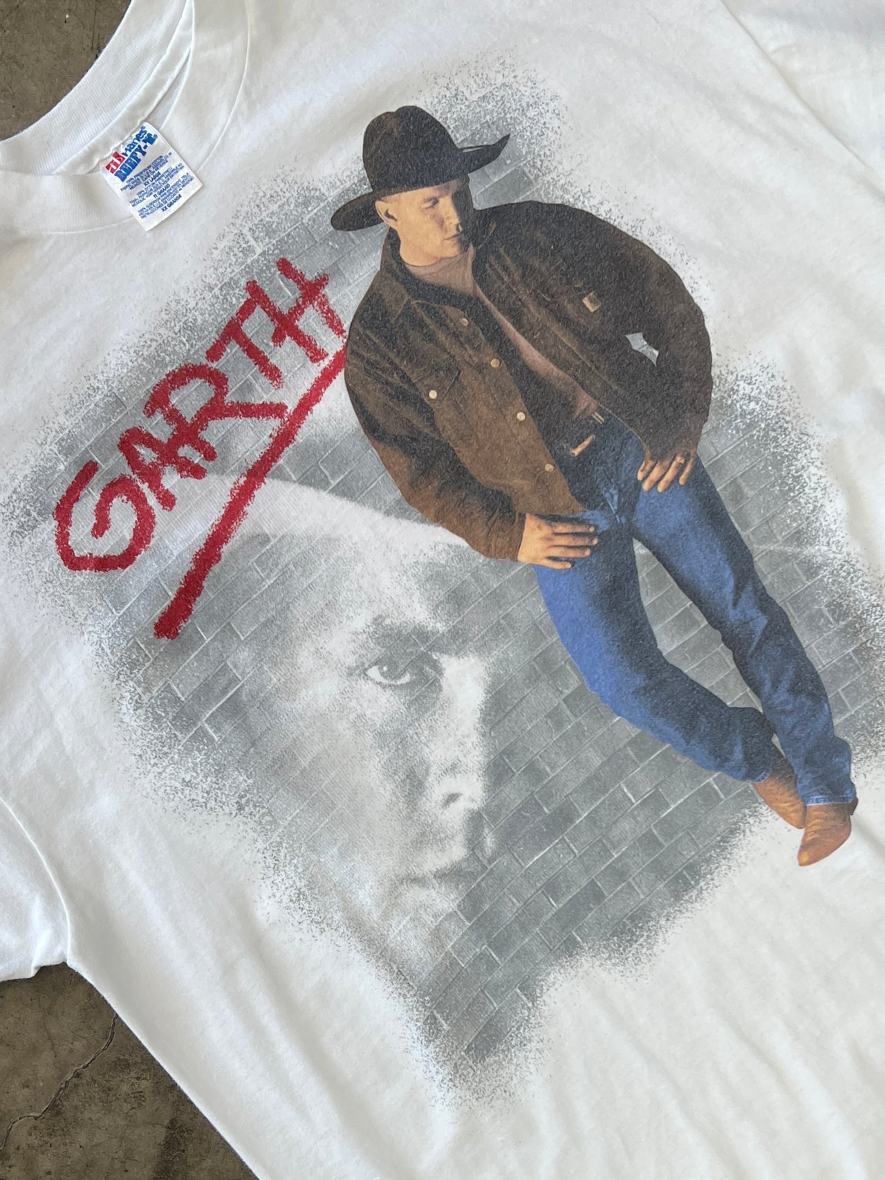 1996 Garth Brooks Graffiti Country Tee