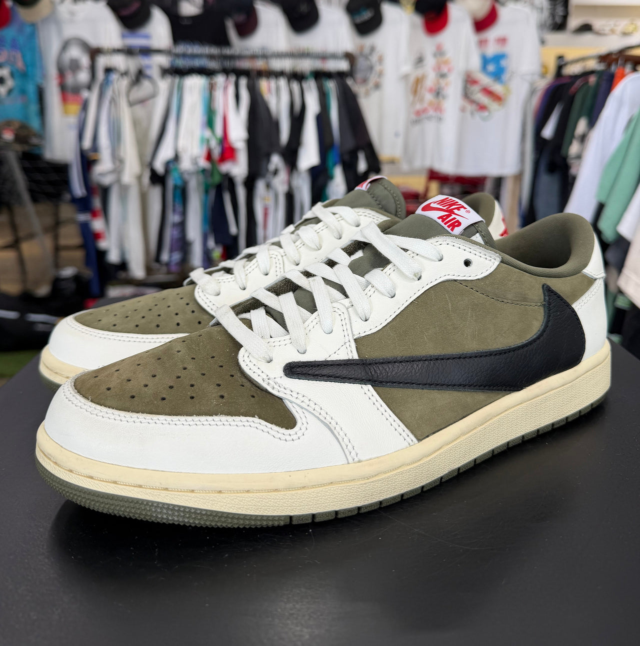 Air Jordan 1 Low Travis Scott Medium Olive (2024)