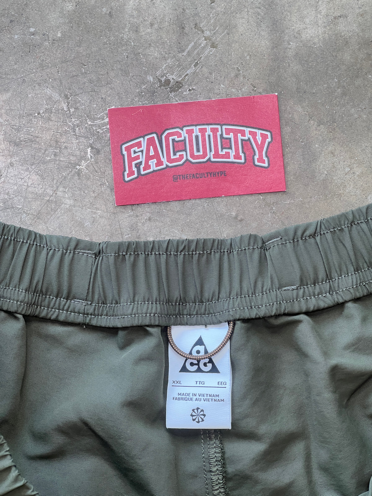 Nike ACG Utility Green Shorts