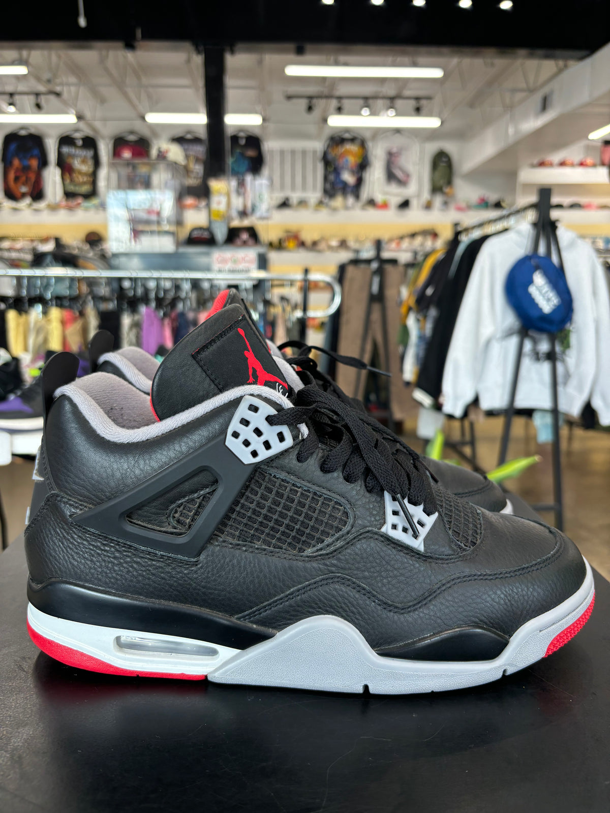 Air Jordan 4 Bred Reimagined Sz. 10 (2024)