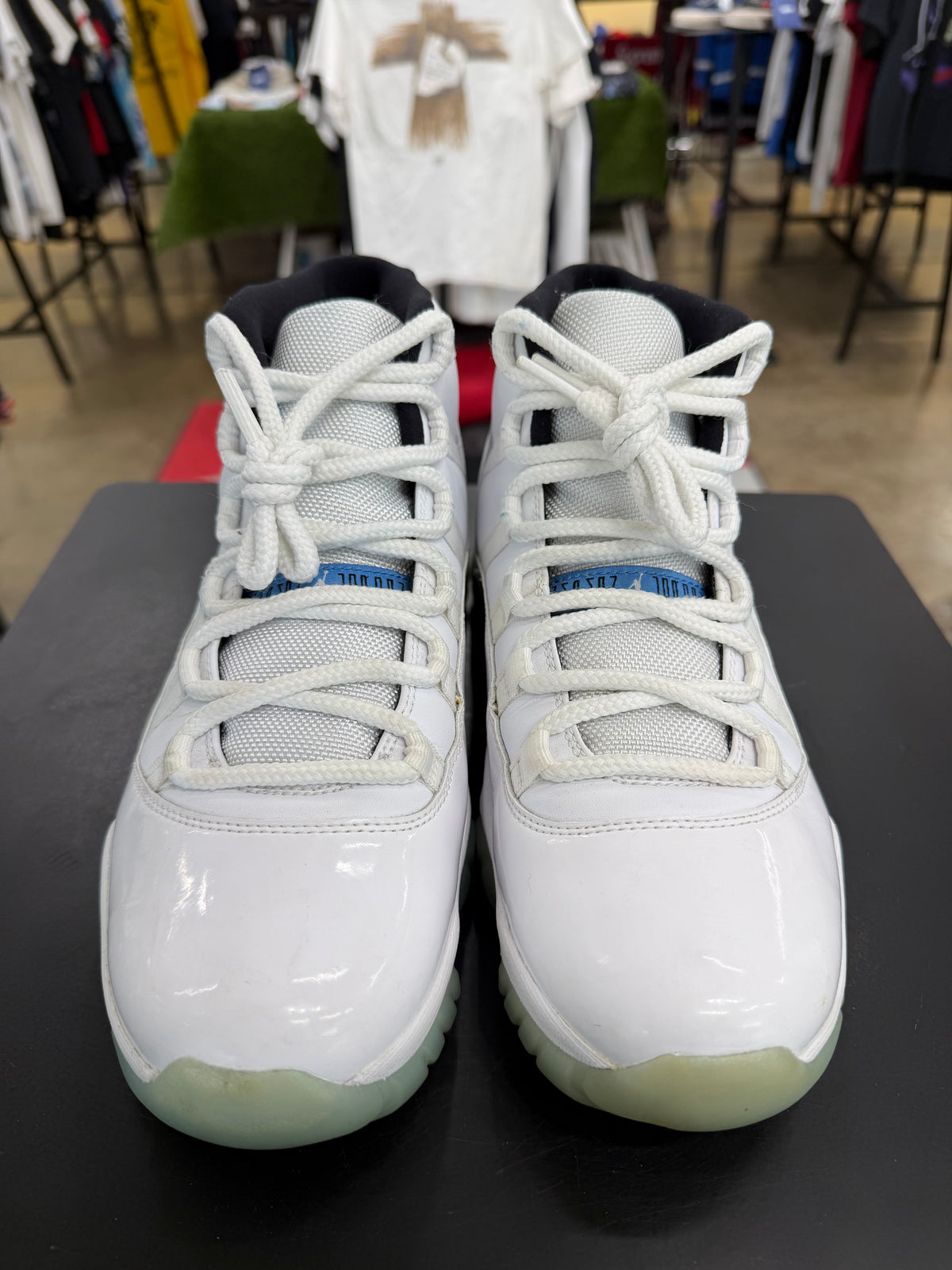 Air Jordan 11 Legend Blue (2014)