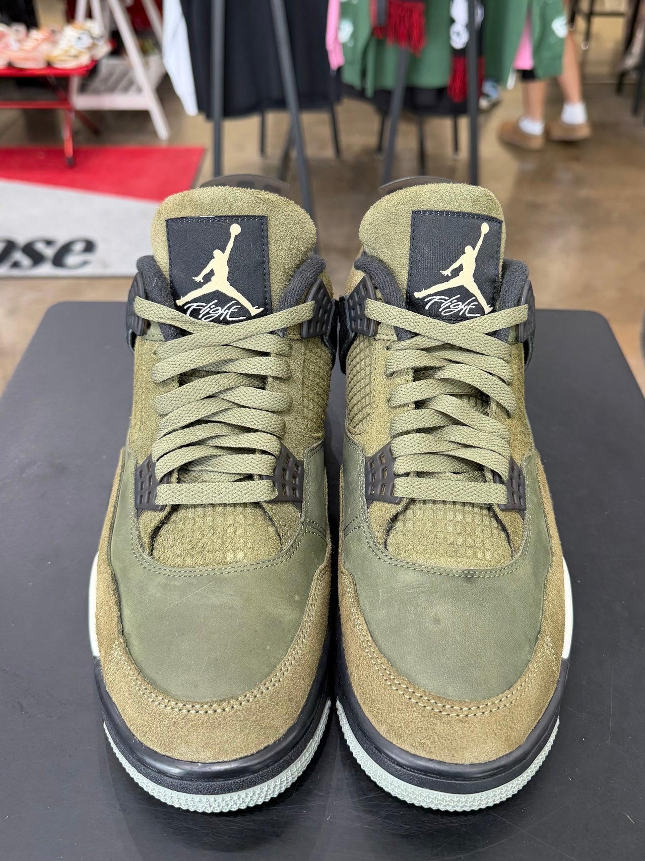 Air Jordan 4 Craft Medium Olive (2023)