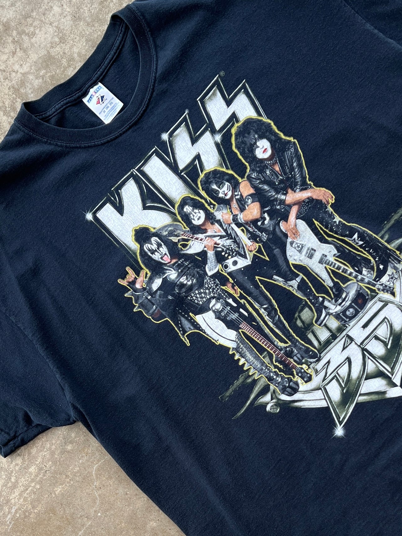 Y2K 2005 Kiss Alive 35 Band Tee