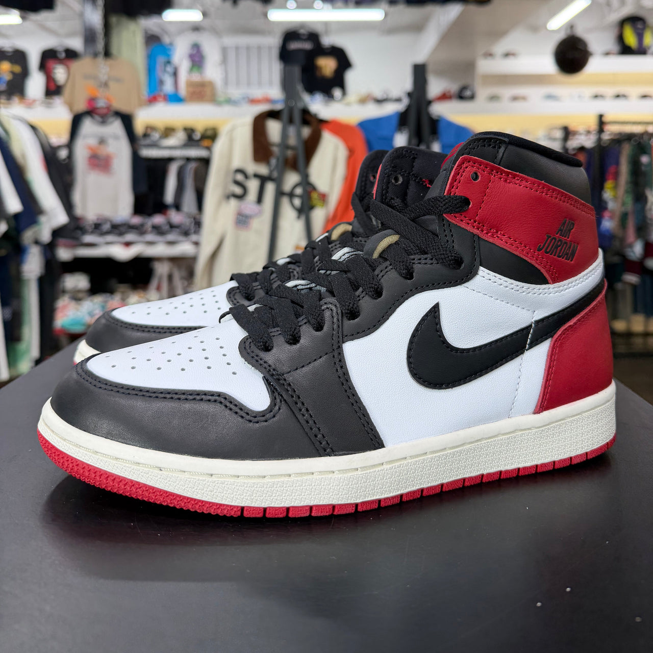 Air Jordan 1 Retro High Black Toe Reimagined (2025)