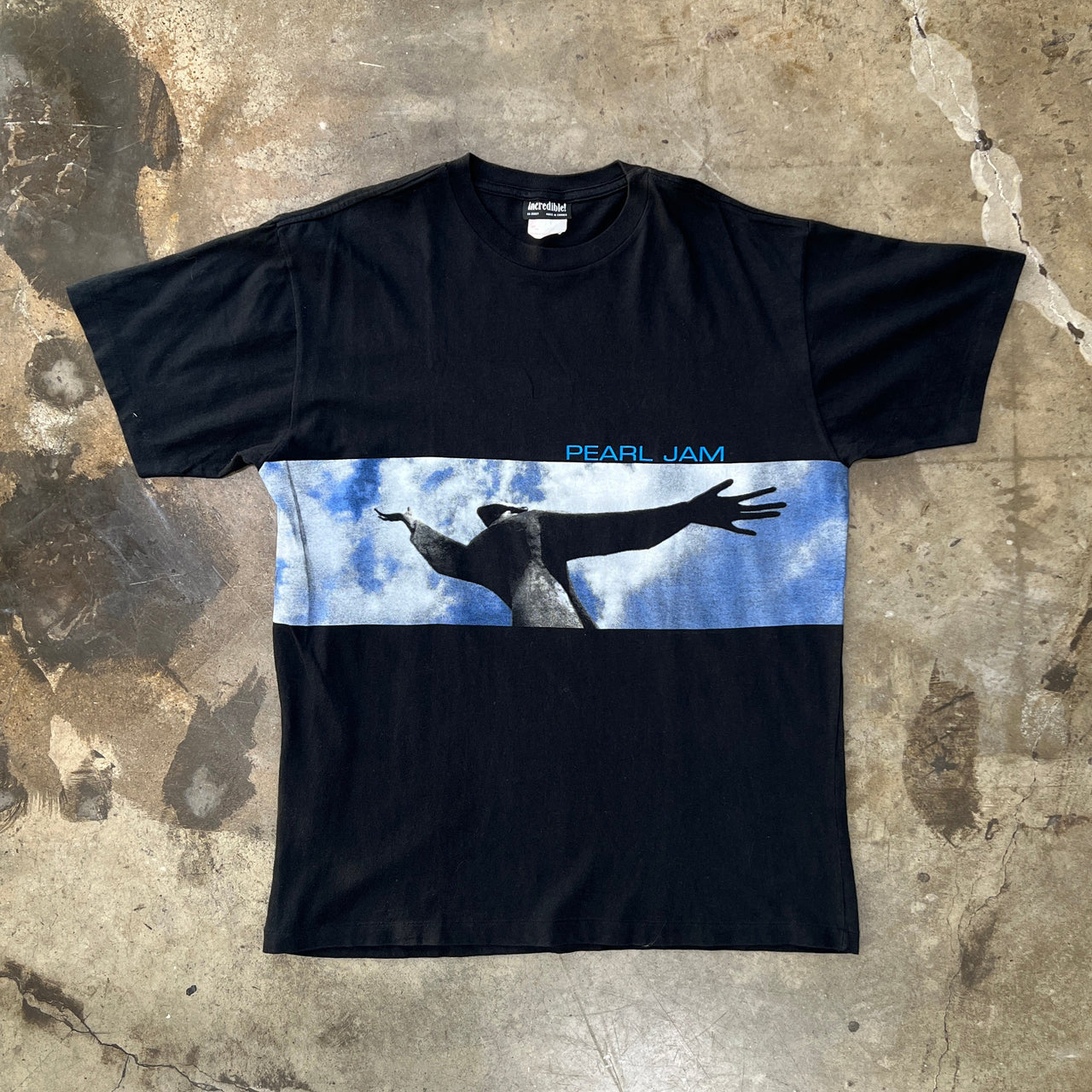 1998 Pearl Jam Yield Tour Tee Single Stitch