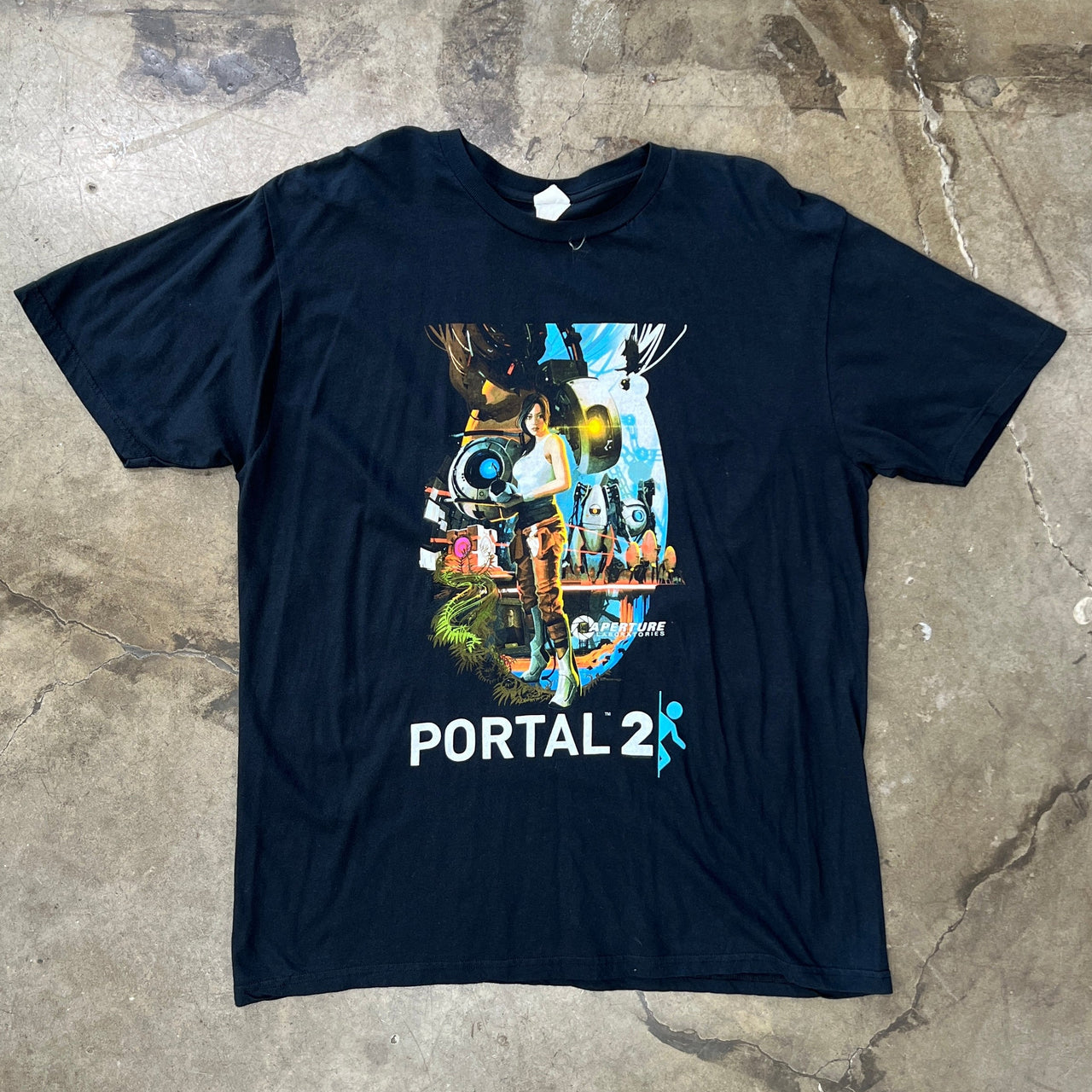 Half Life 2 Portal 2 Video Game Valve Tee