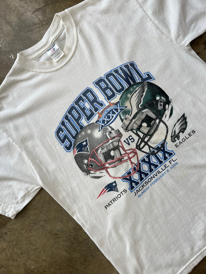 Super Bowl XXXIX Patriots vs. Eagles Tee