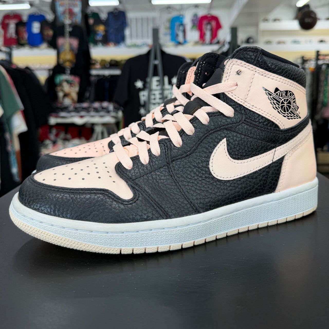 Air Jordan 1 Black Crimson Tint (2019