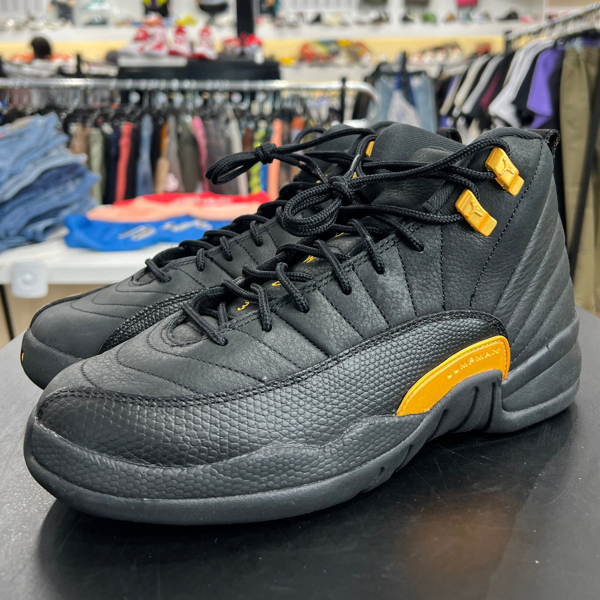 Air Jordan 12 Black Taxi