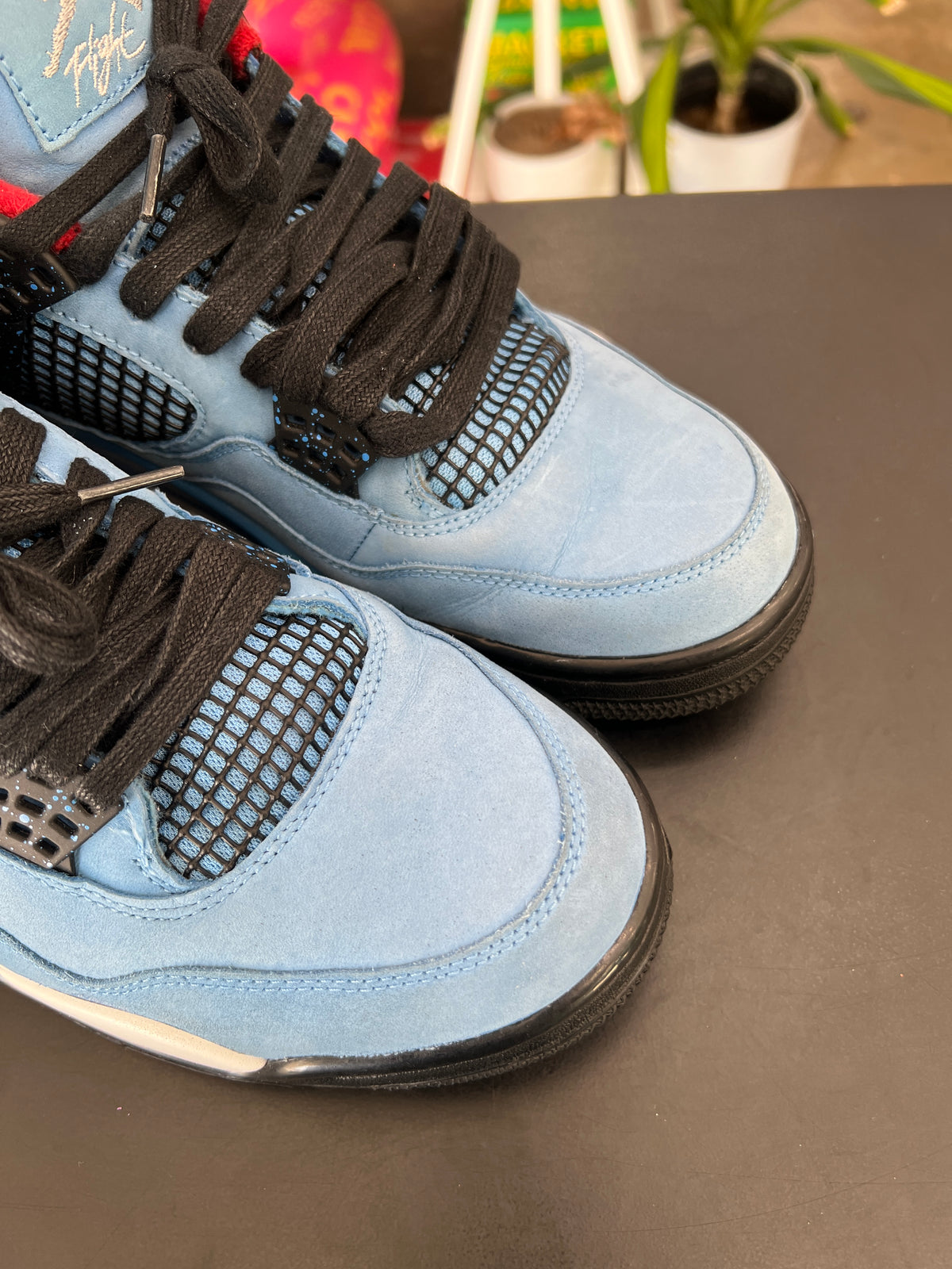 Travis Scott x Air Jordan 4 Cactus Jack