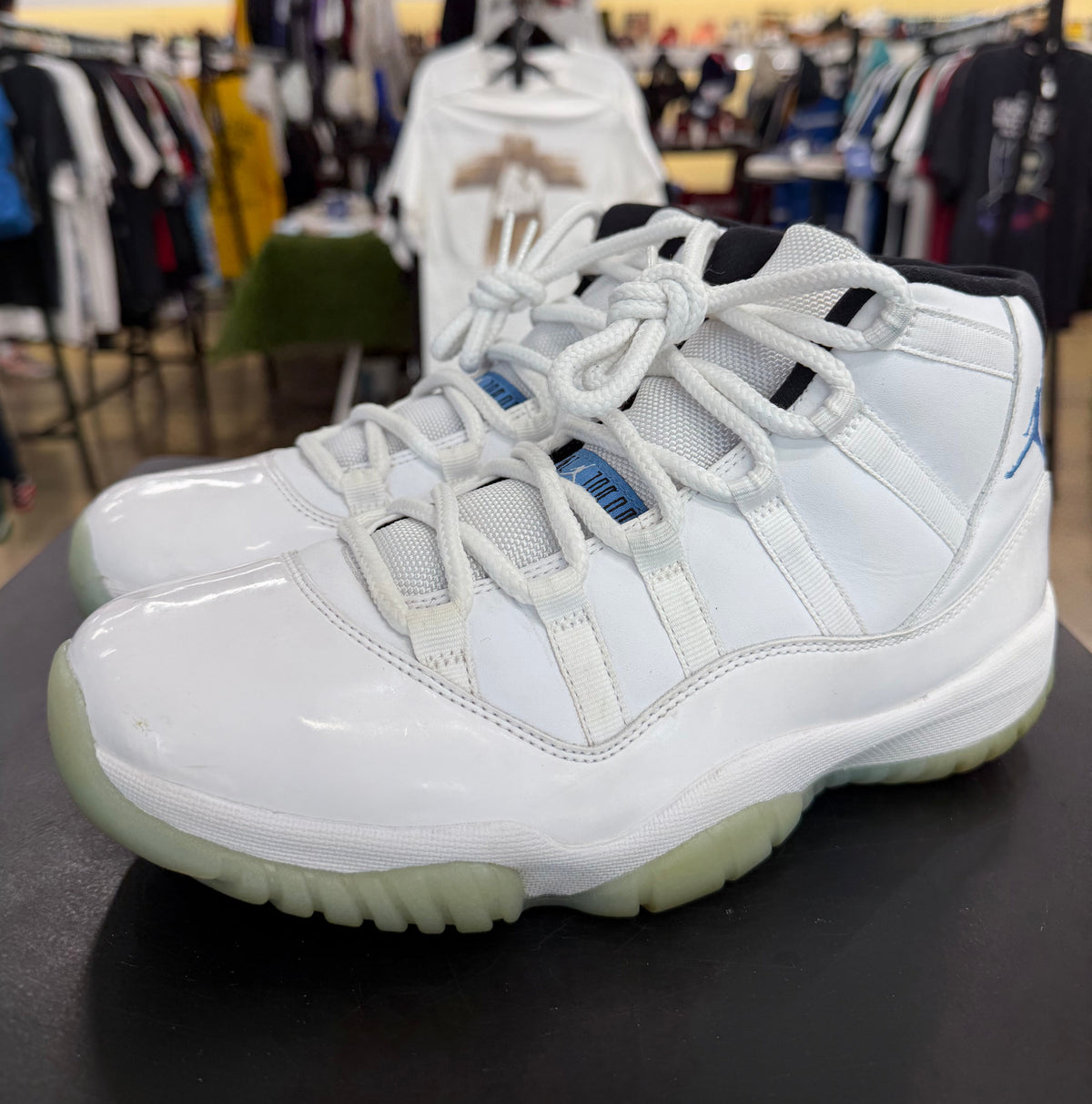 Air Jordan 11 Legend Blue (2014)