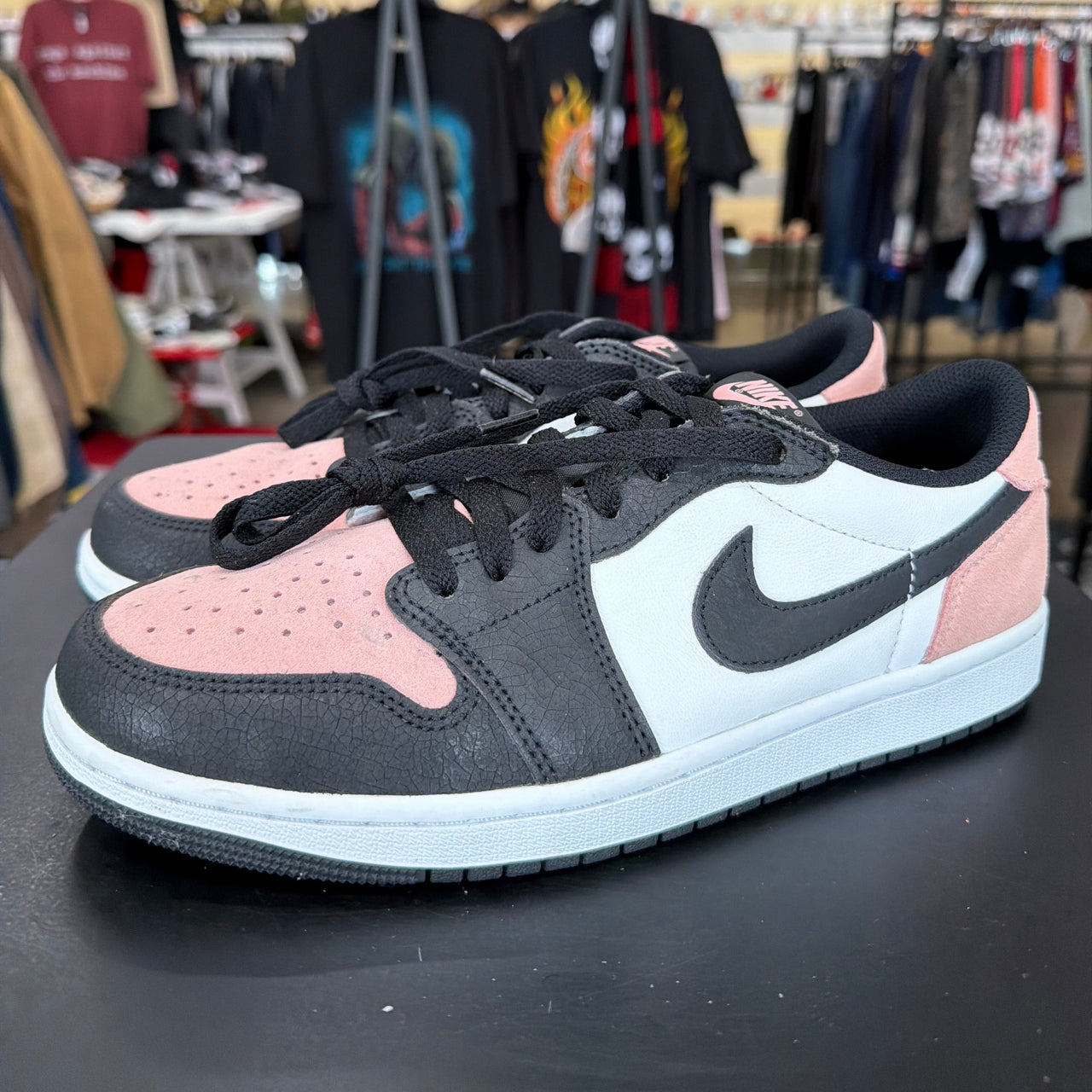 Air Jordan 1 Low Bleached Coral (2022)
