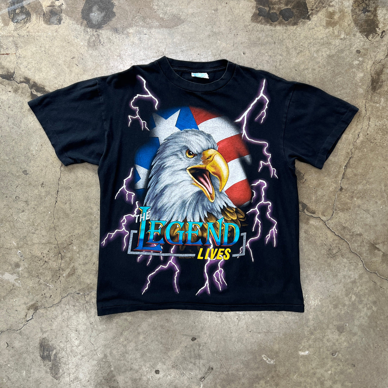 American Thunder Lighting American Eagle Legend Lives Single Stitch