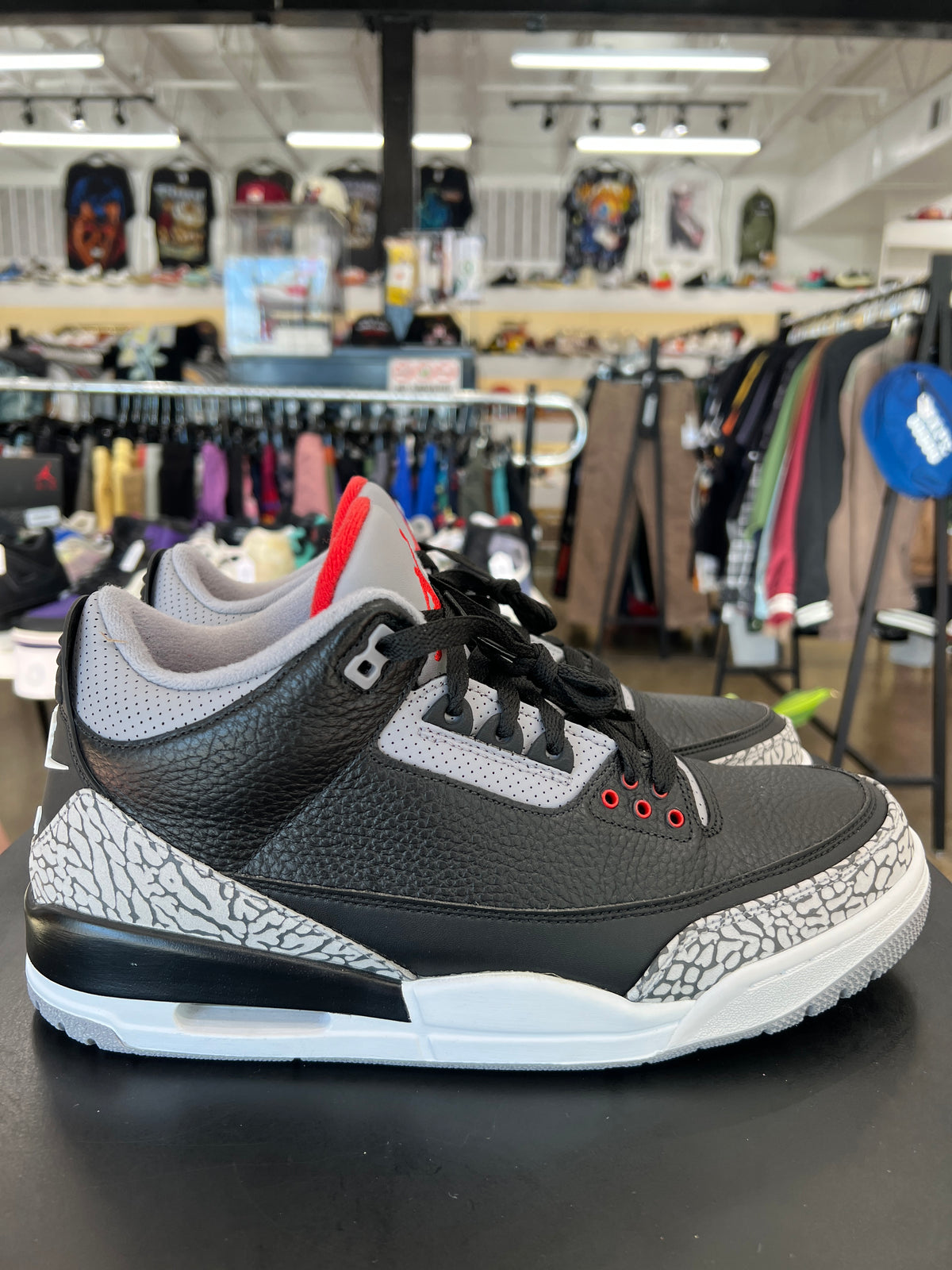 Air Jordan 3 Black Cement Sz. 11.5 (2018)