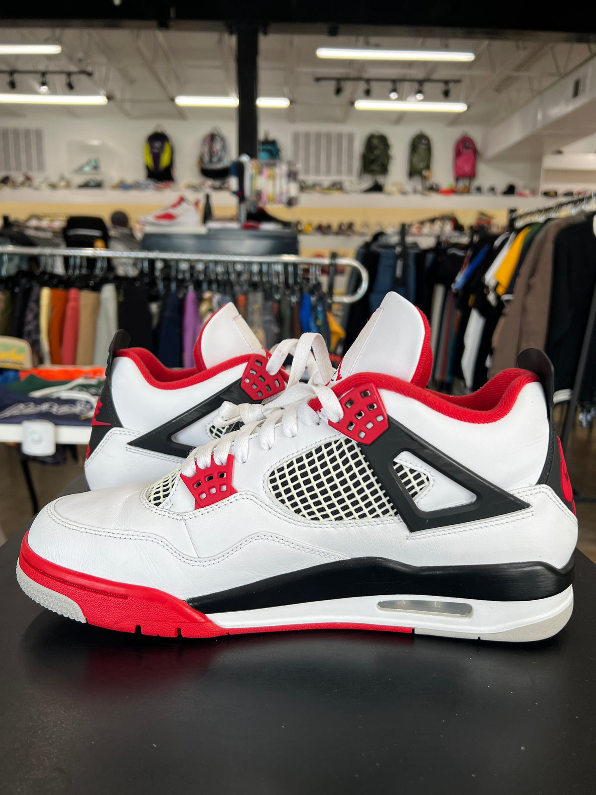 Air Jordan 4 Fire Red (2020)