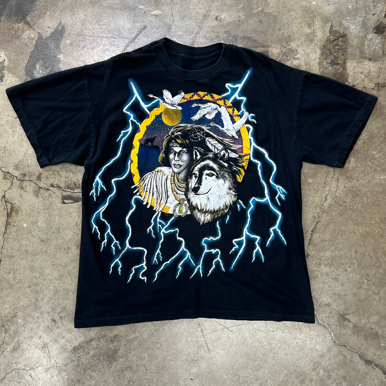 American Thunder Native Women Wolf Single Stitch Nature Tee