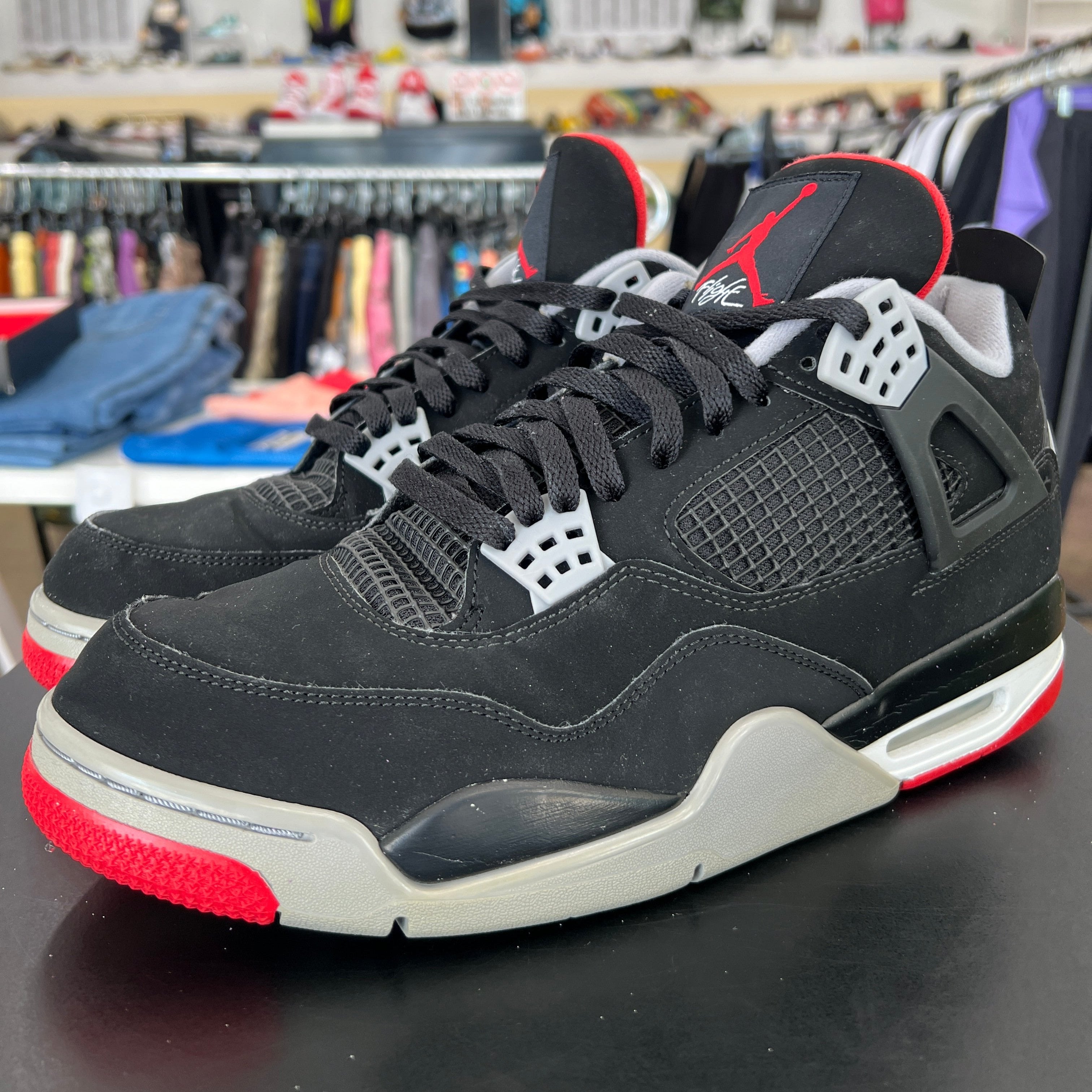 Air Jordan 4 Bred 2019 THE FACULTY AT CLUB NEVER