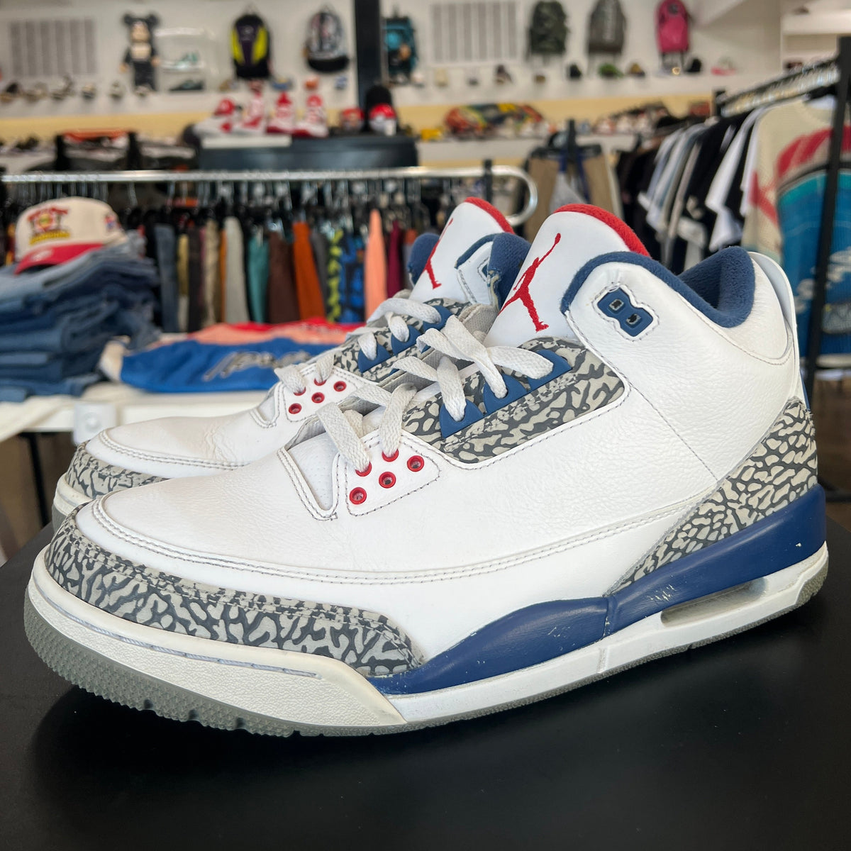 Air Jordan 3 True Blue