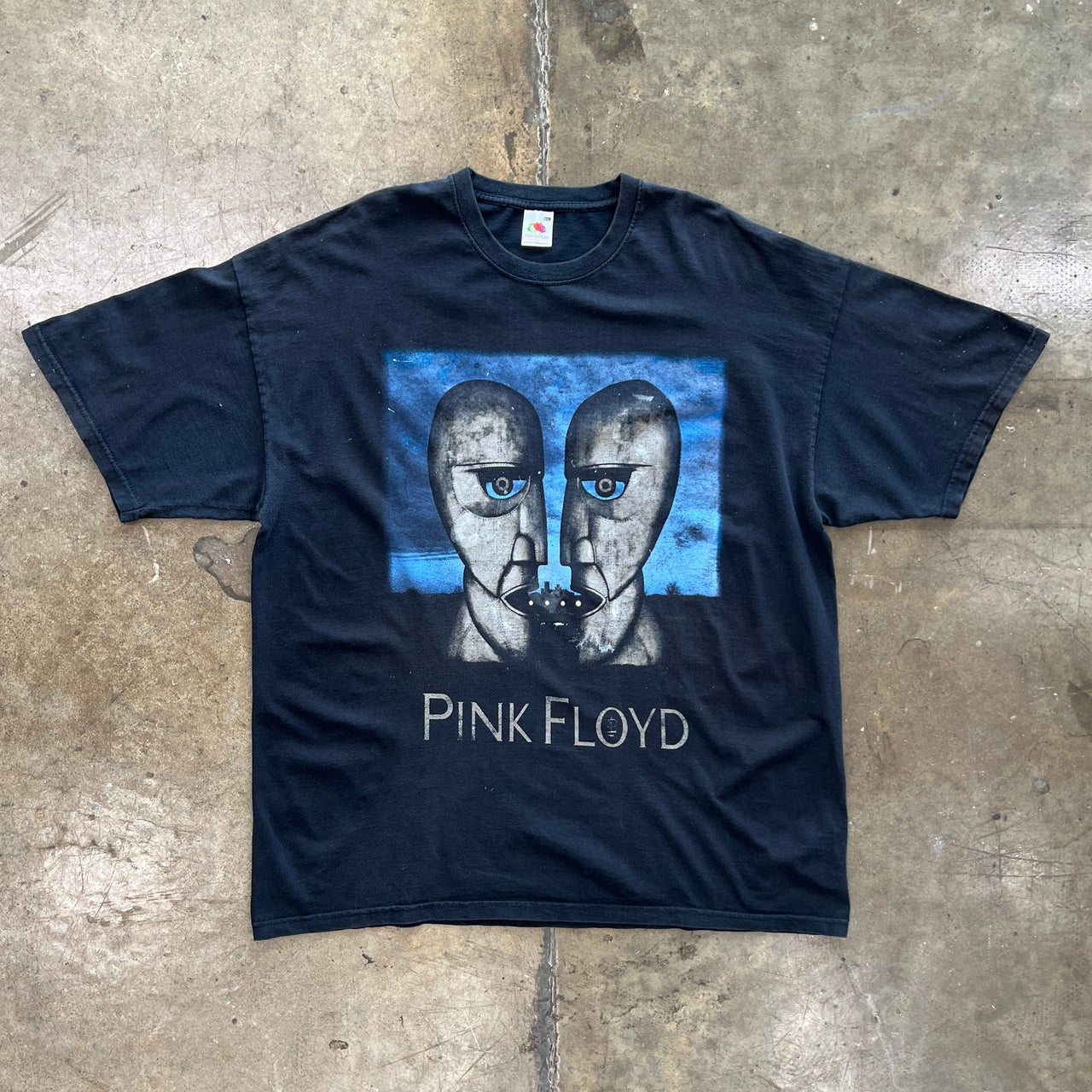 Pink Floyd Division Bell Band Tee