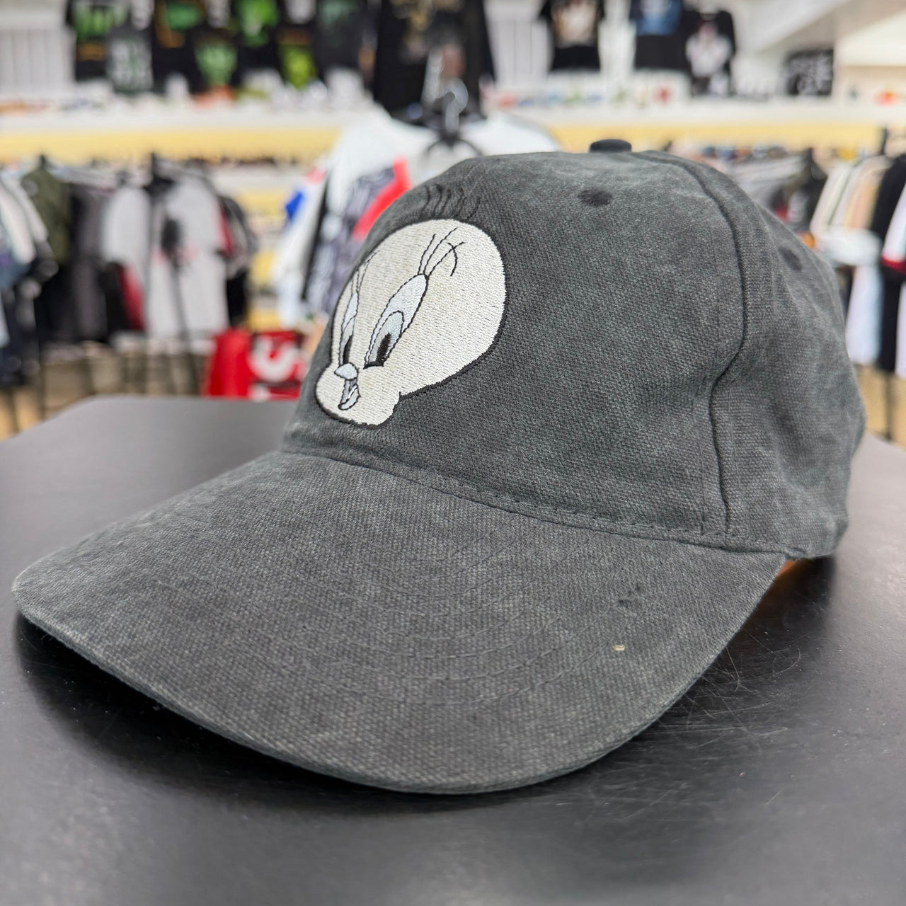 1997 Looney Tunes Tweety Bird Snapback Hat