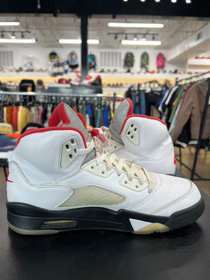 Air Jordan 5 Fire Red Silver Tongue (2020)