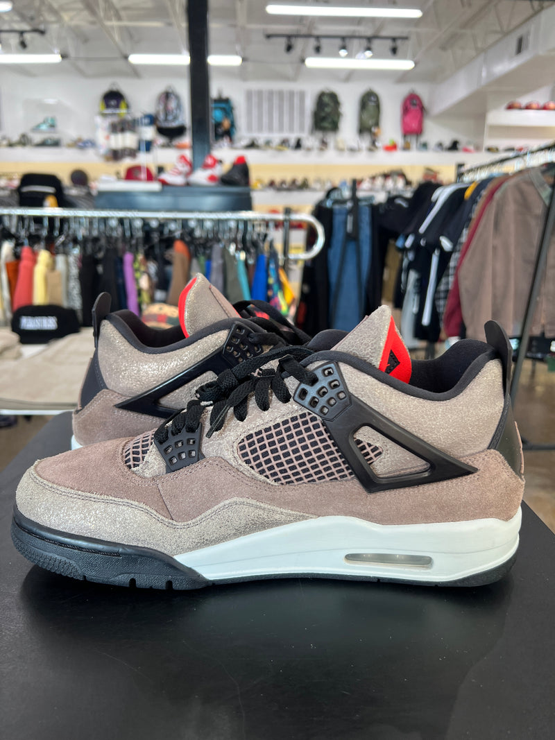 Air Jordan 4 Taupe Haze