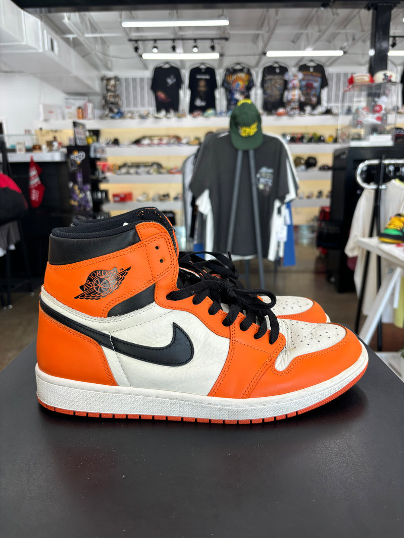 Air Jordan 1 Reverse Shattered Backboard (2016)