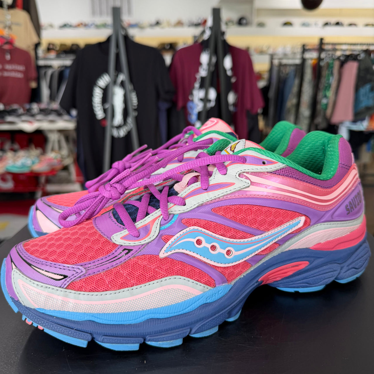 Saucony ProGrid Omni 9 Jae Tips To Do List Pink (2024)