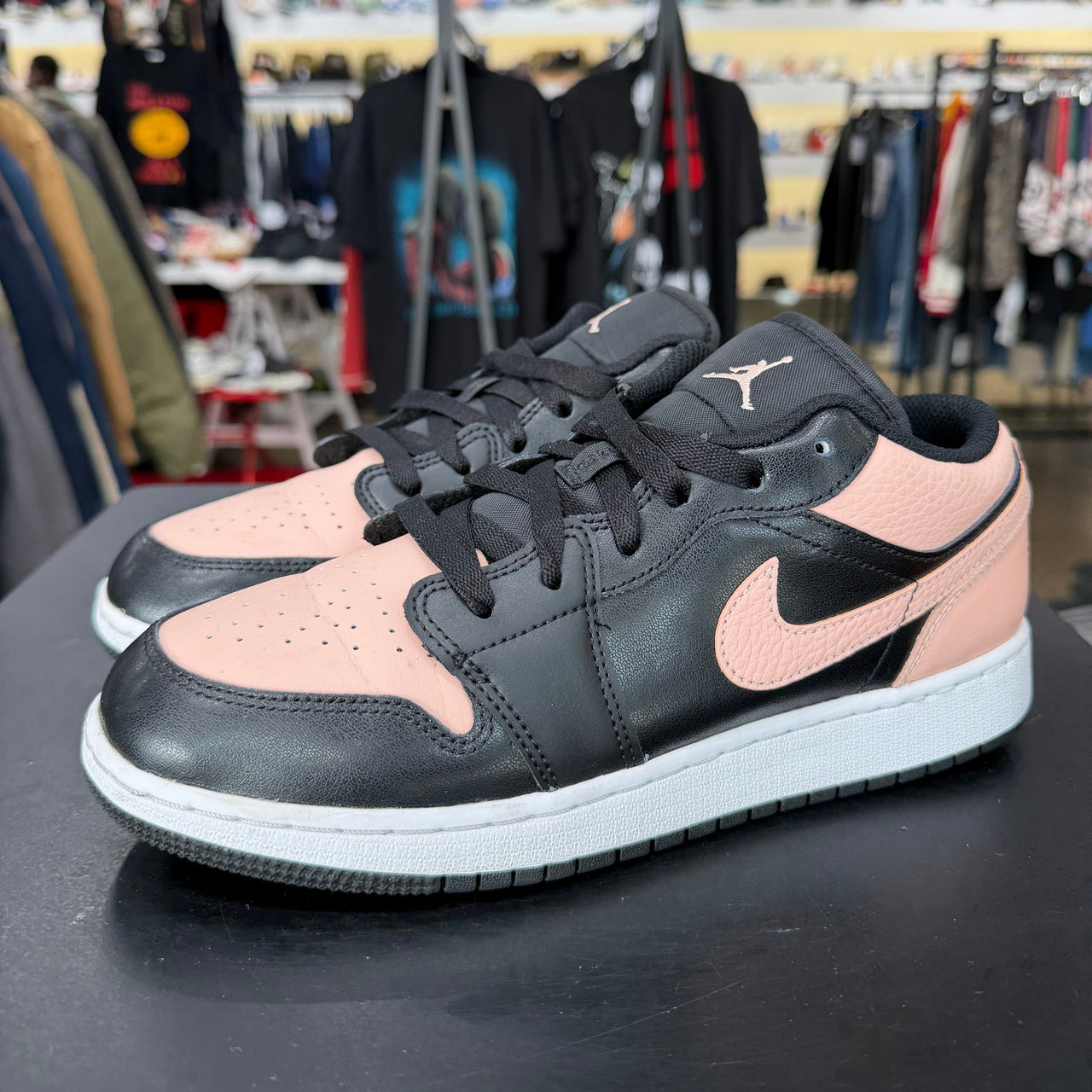 Air Jordan 1 Low Crimson Tint (2021)