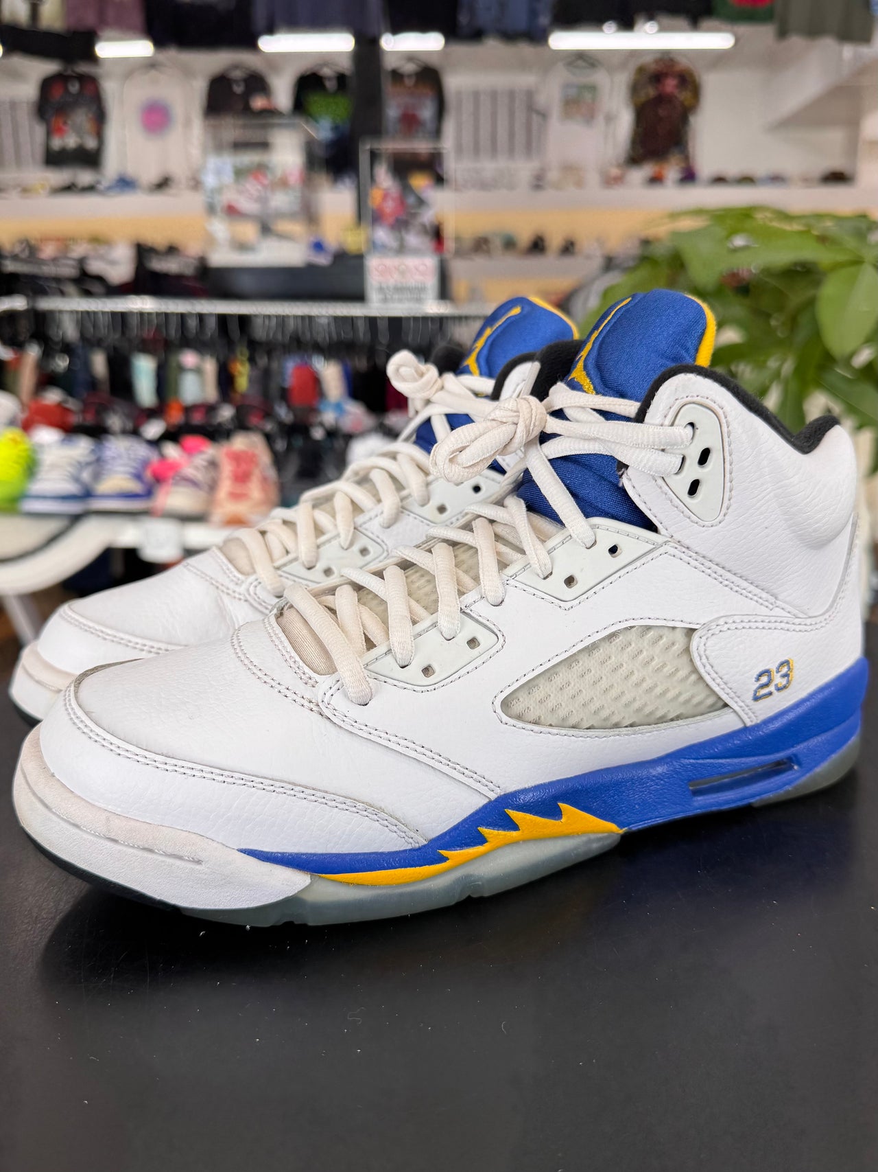Air Jordan 5 Laney (2013)