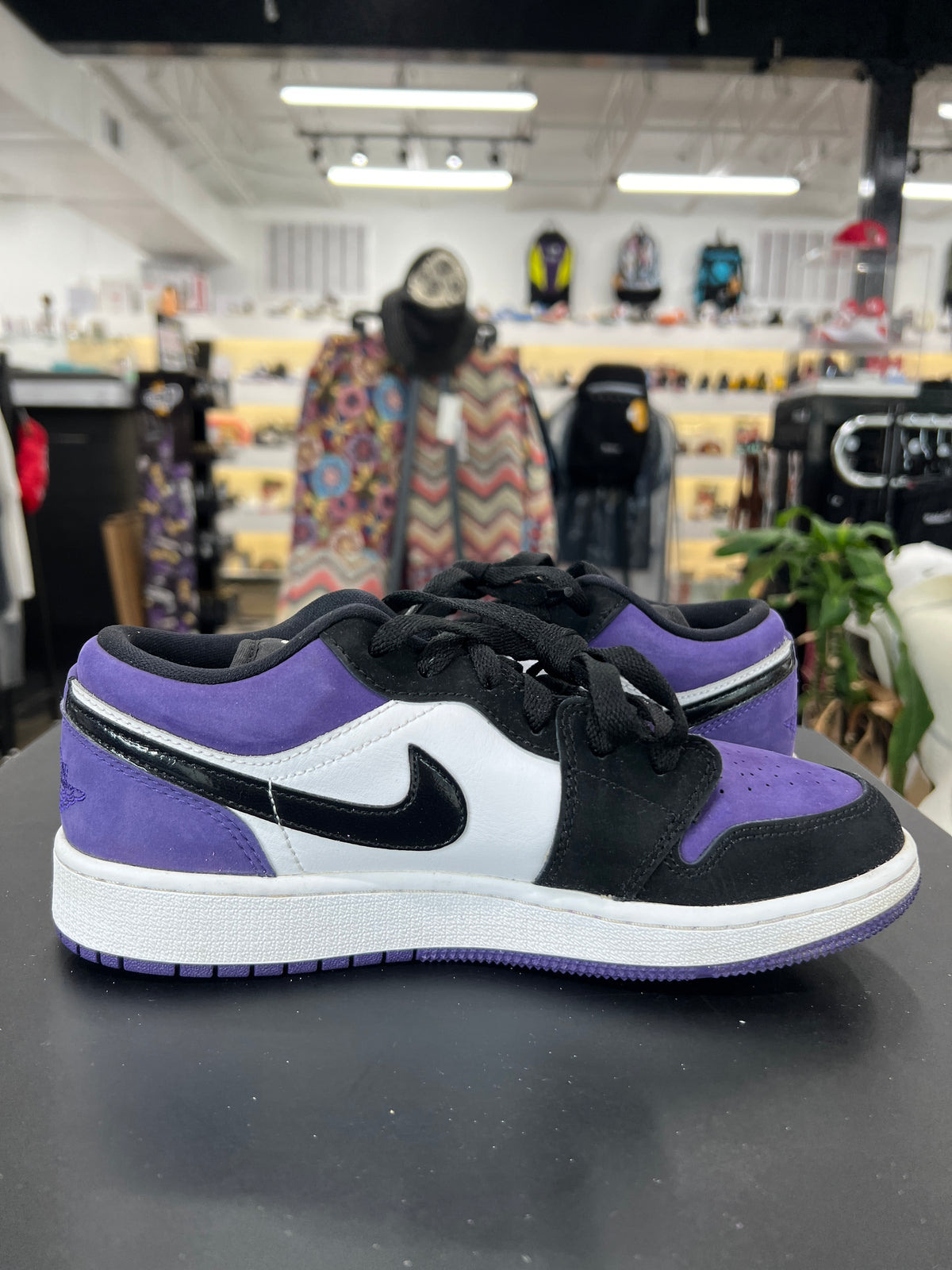 Air Jordan 1 Low Court Purple