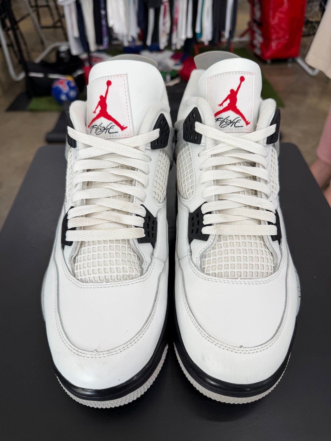 Air Jordan 4 White Cement (2025)