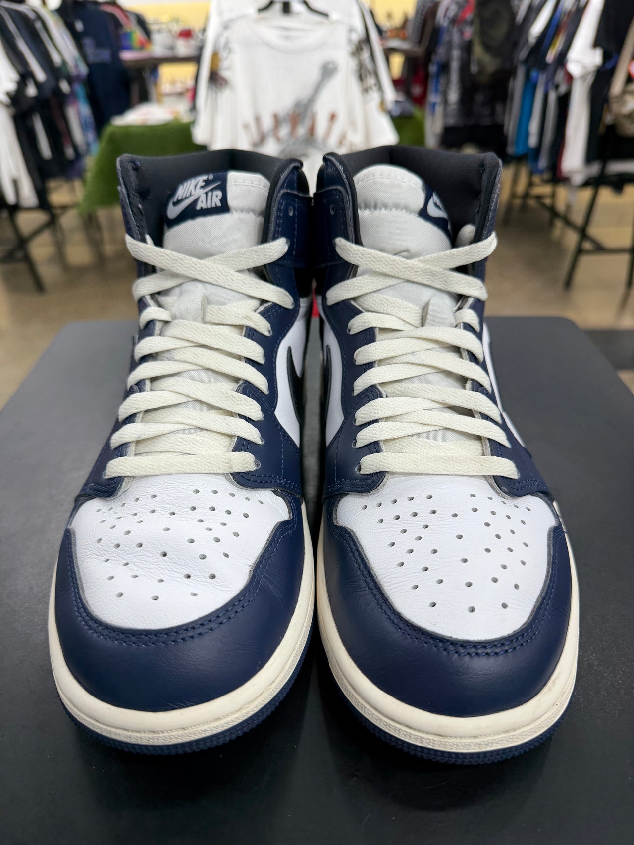 Air Jordan 1 Midnight Navy (2024)