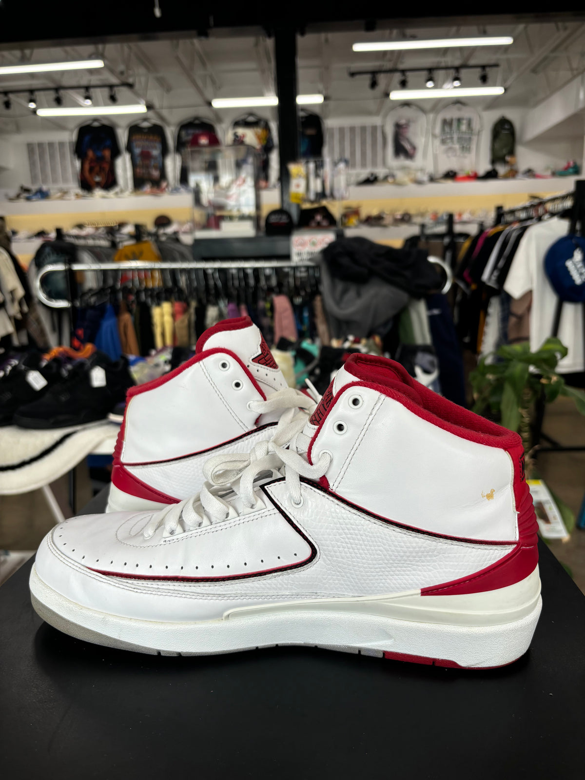 Air Jordan 2 White Red (2014)