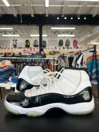 Air Jordan 11 Concord