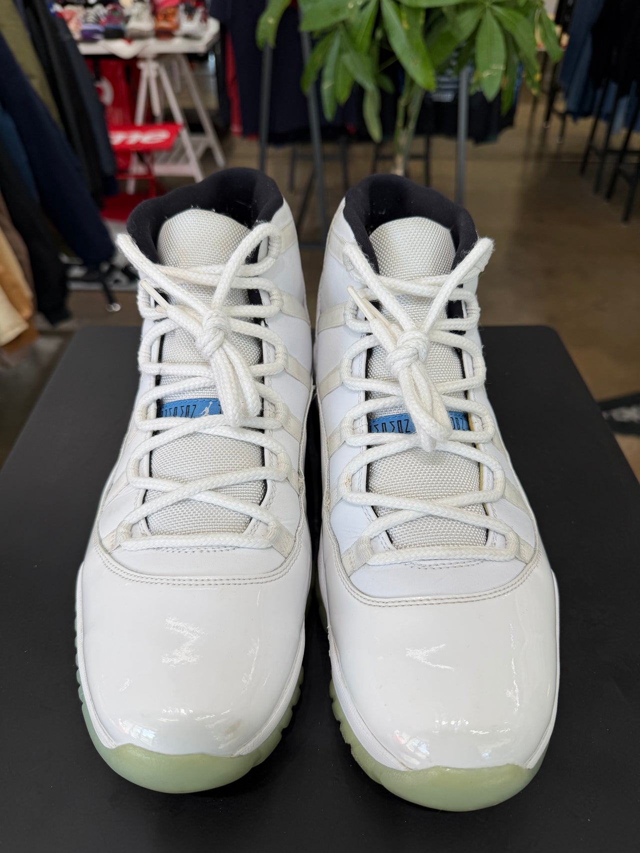 Air Jordan 11 Legend Blue (2014)