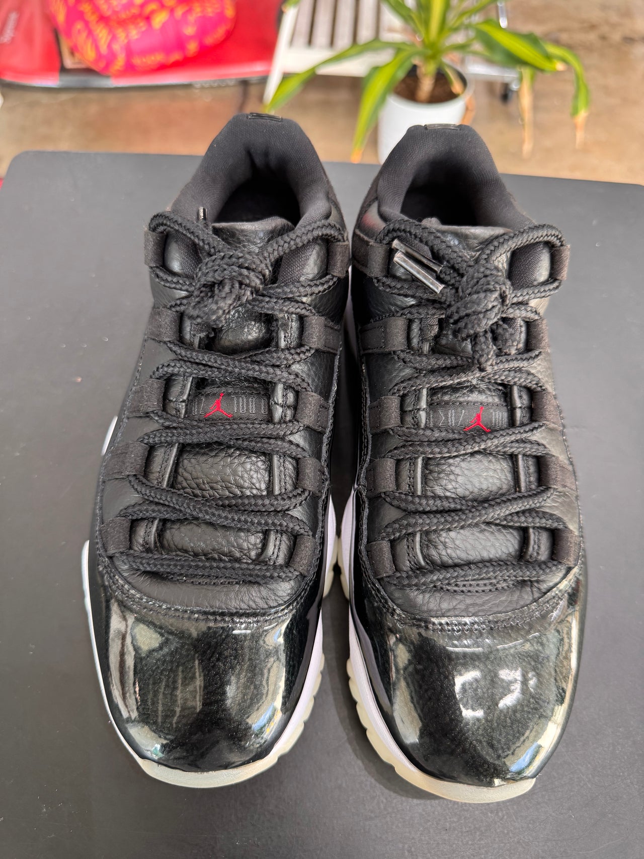 Air Jordan 11 Low 72-10 (2022)