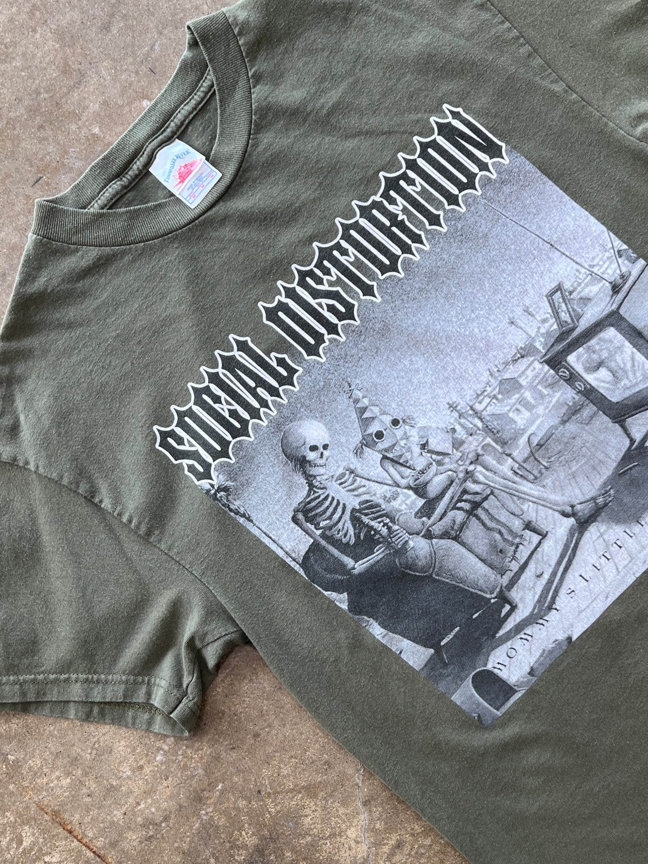 Y2K 2009 Social Distortion Mommy's Little Monster Band Tee