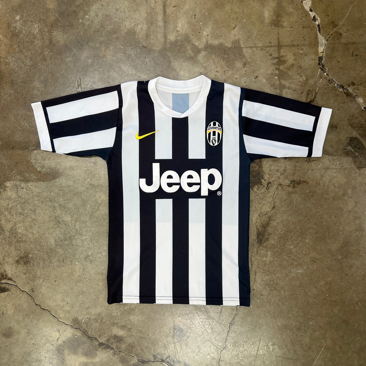 Nike Juventus FC Jeep Sponsor Jersey