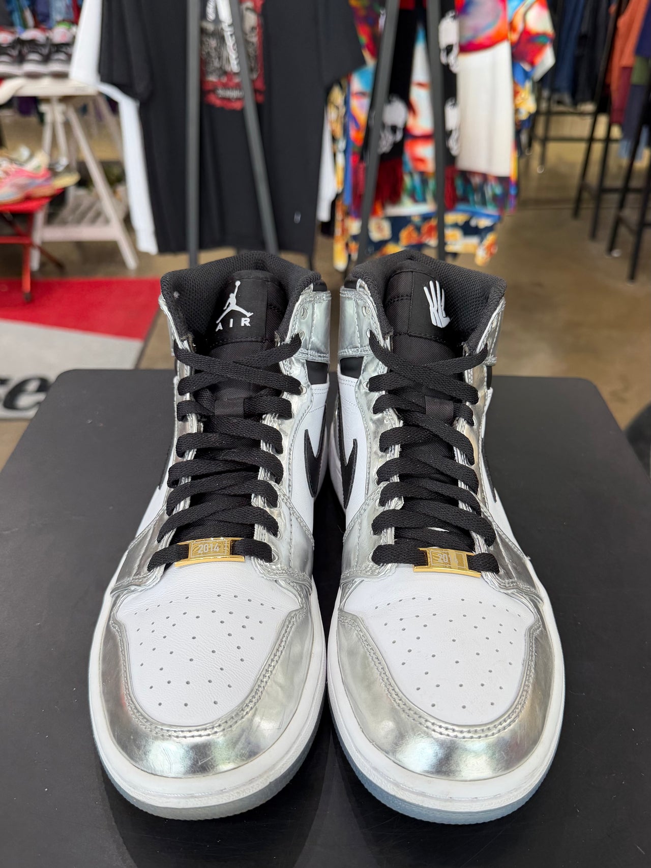 Jordan 1 Think 16 Pass the Torch (2018)