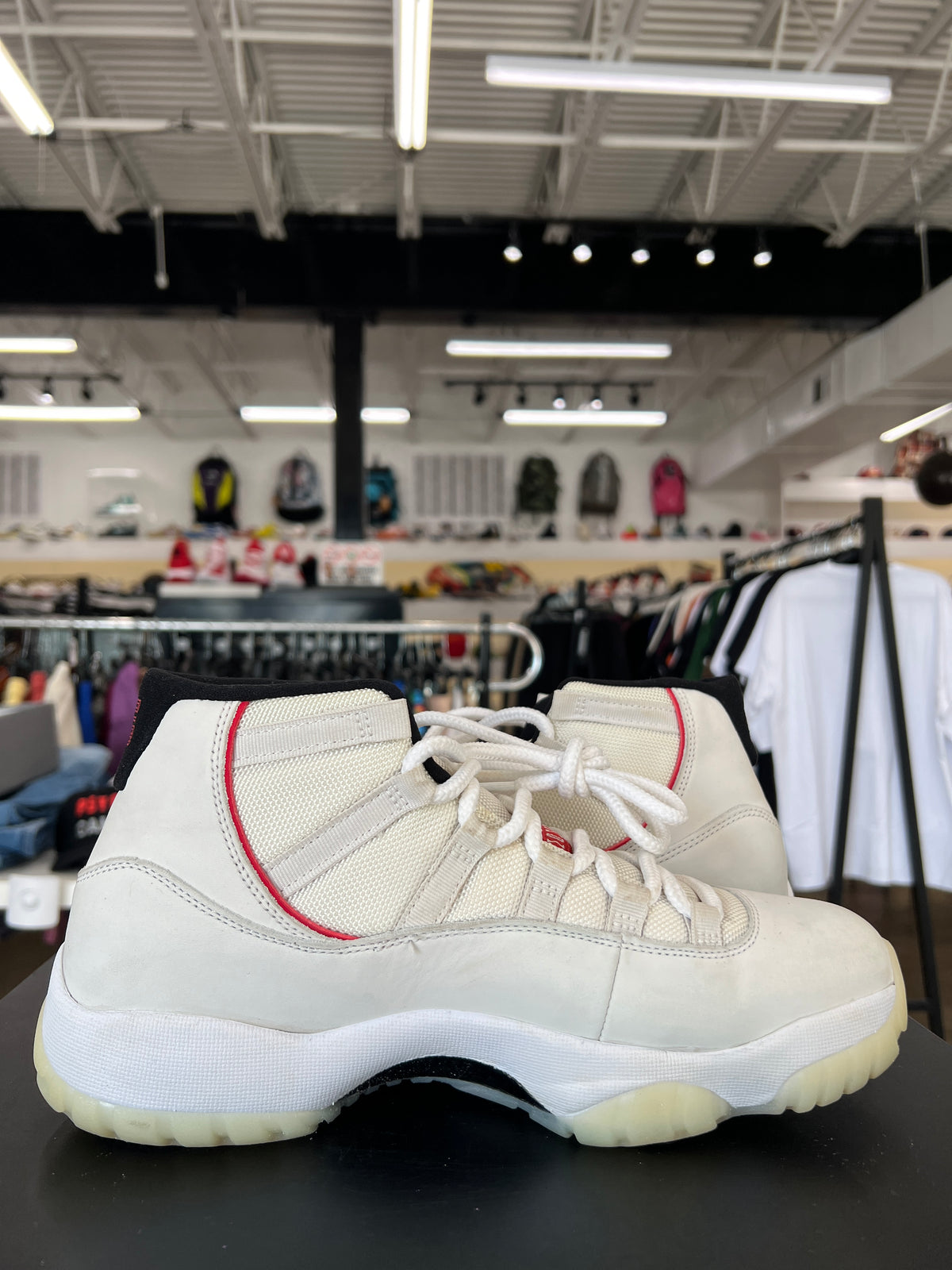 Air Jordan 11 Platinum Tint