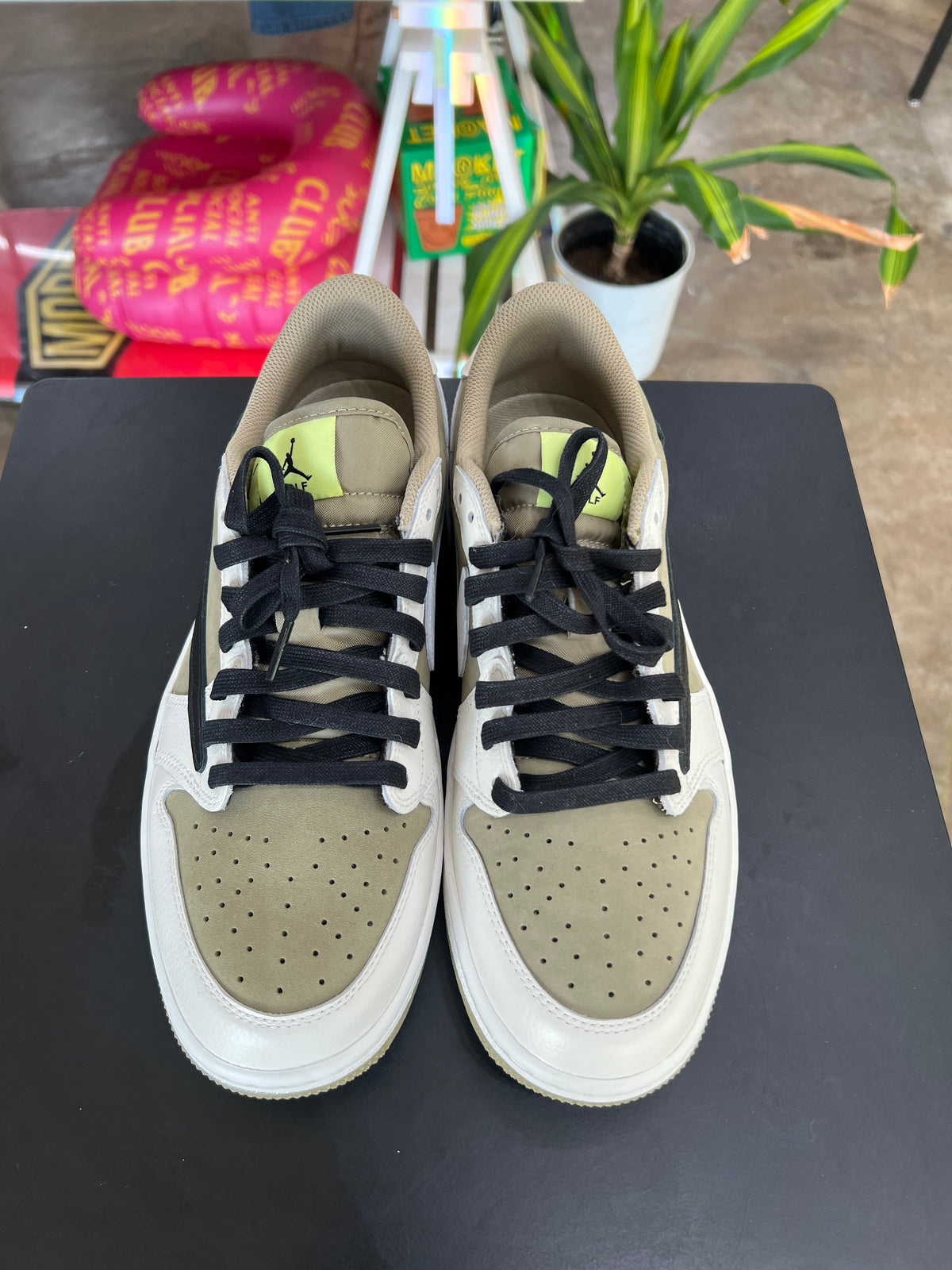 Air Jordan 1 Low Golf Travis Scott Olive (2023)