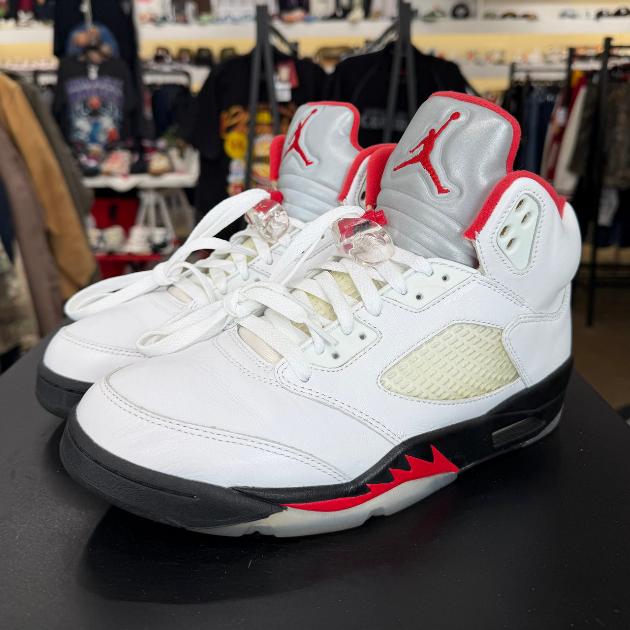 Air Jordan 5 Fire Red Silver Tongue (2020)