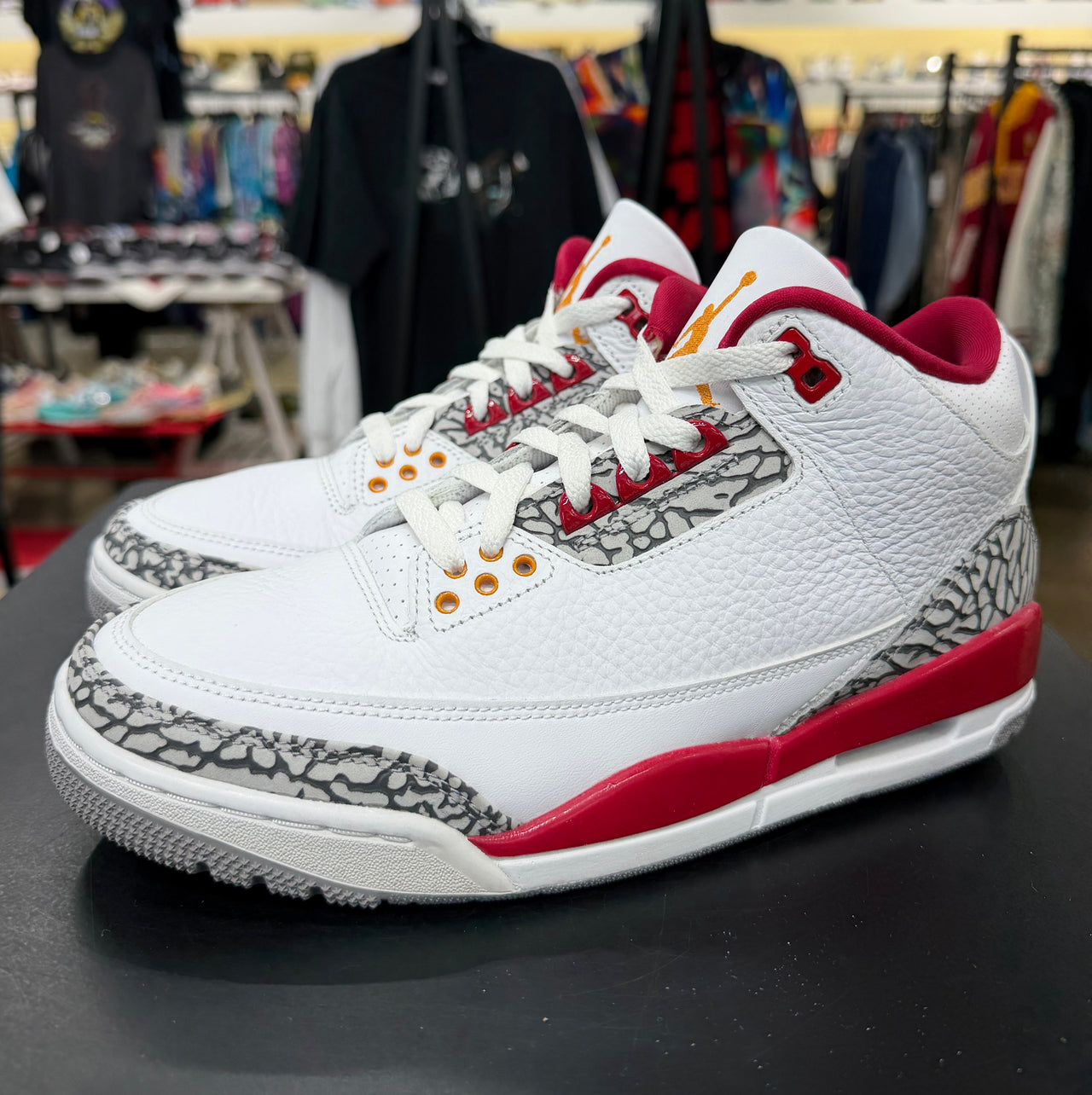 Air Jordan 3 Cardinal Red (2022)