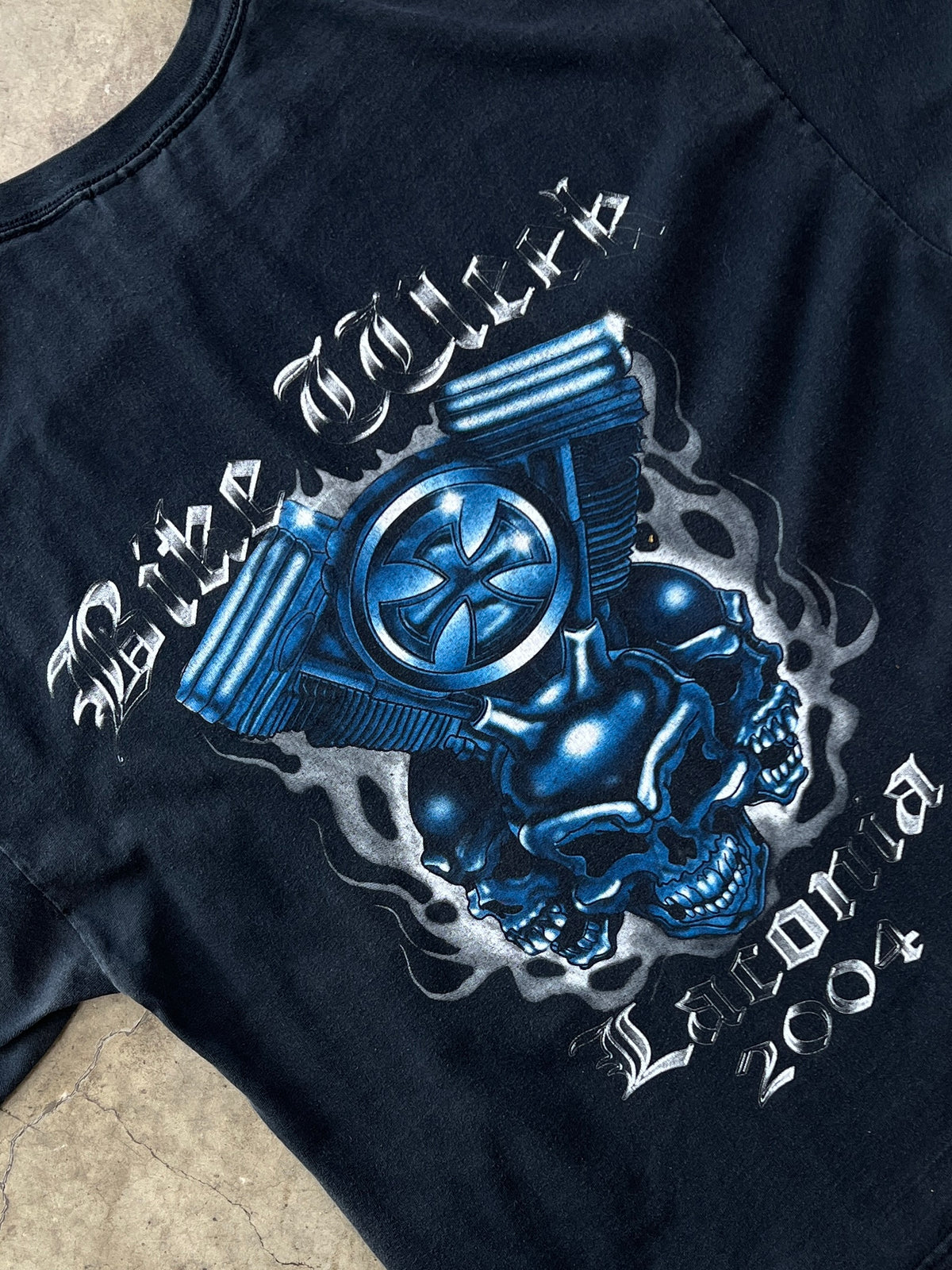 2004 Bike Week Lacunia Panhead Skull Tennessee River Tee