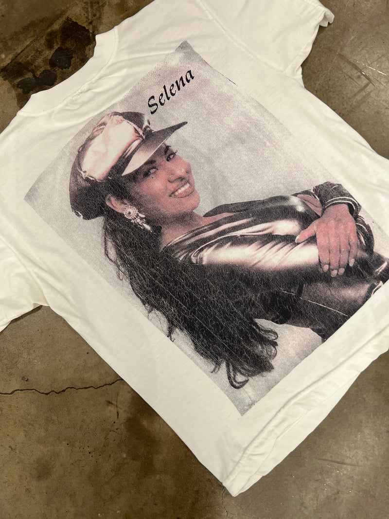 90's Selena Portrait Tee