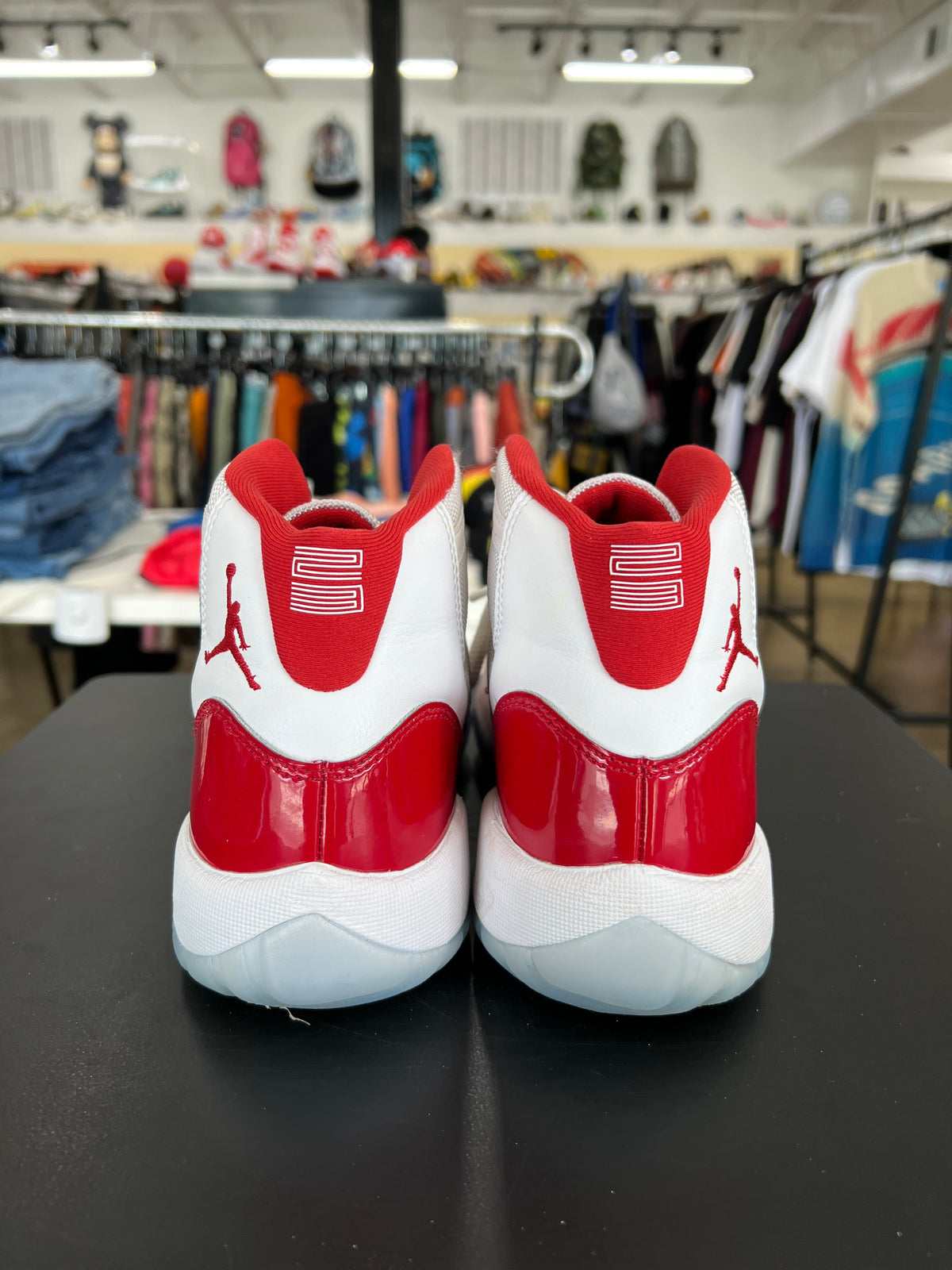 Air Jordan 11 Cherry Sz. 7Y (2022)