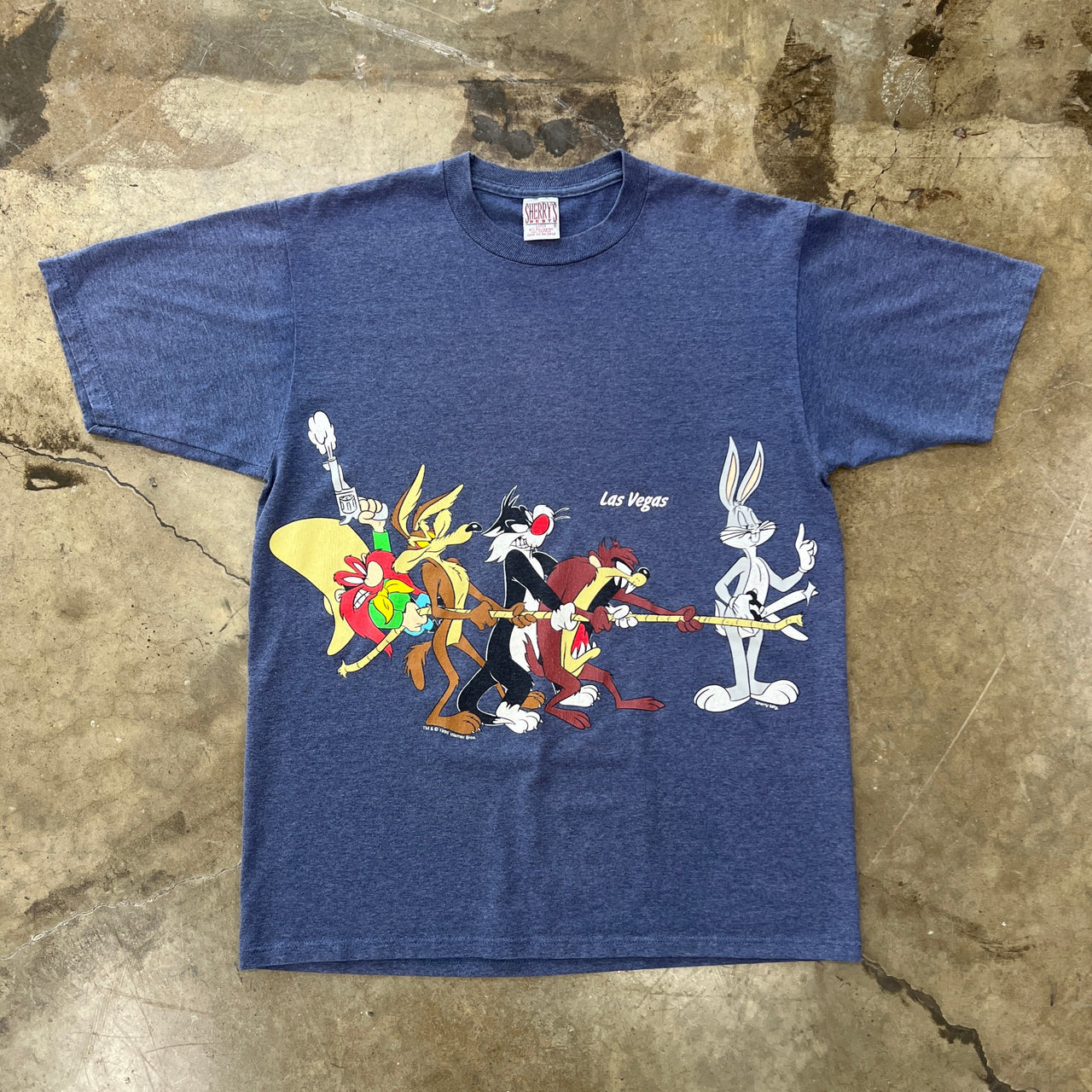 Looney Tunes Full Cast Tug a War Tee