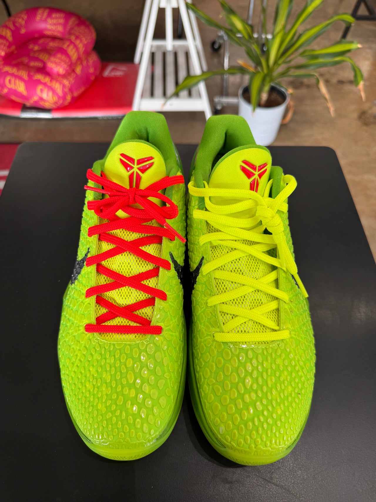 Nike Kobe 6 Proto Grinch (2020)