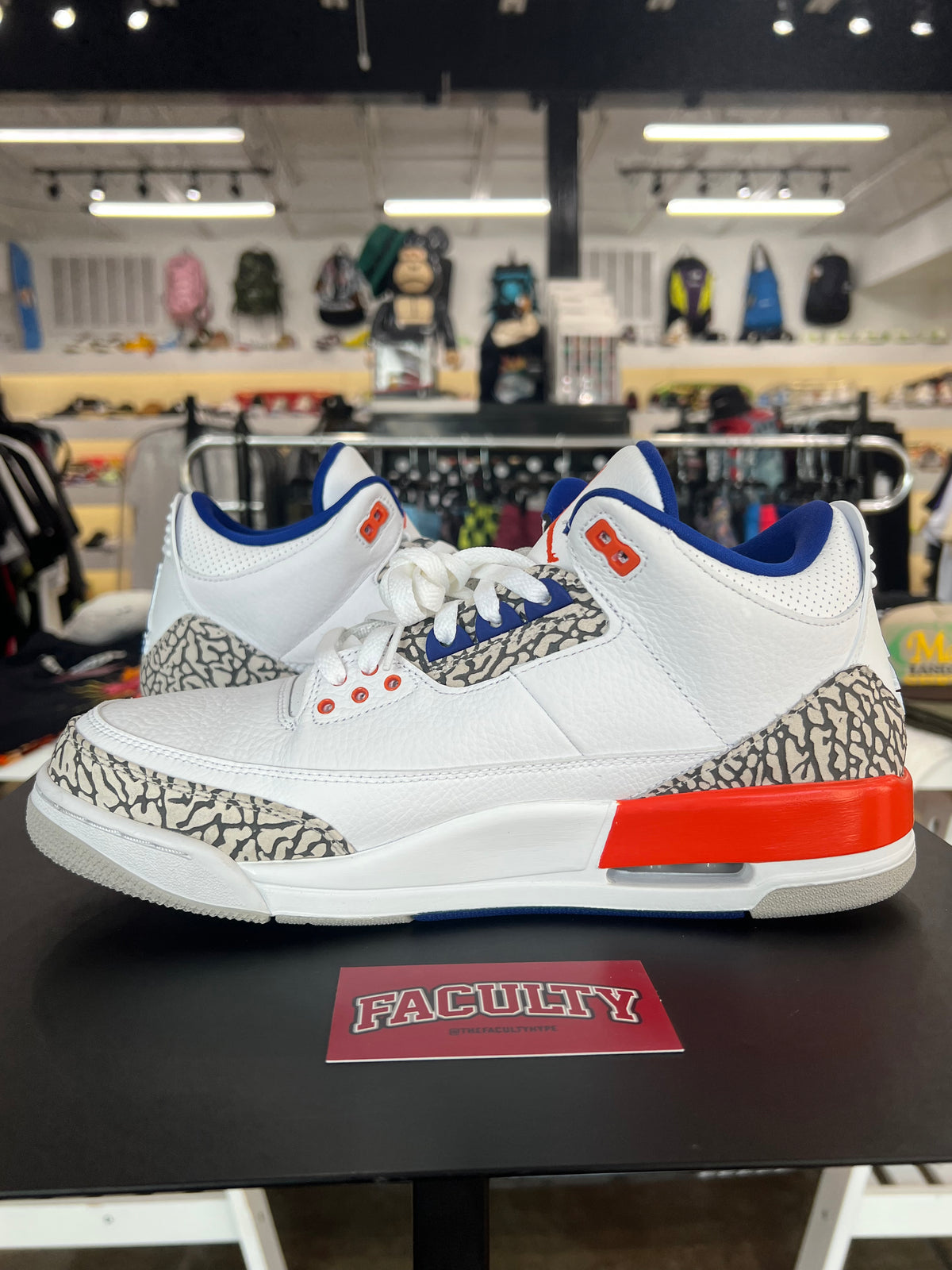 Air Jordan 3 Knicks